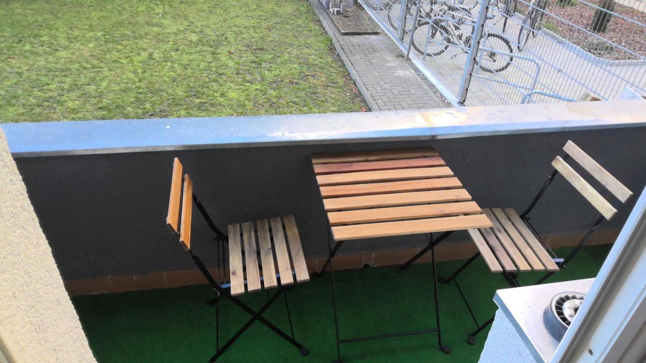 Berlin Pur - Wohnung Fuer Bis Zu 12 Personen מראה חיצוני תמונה