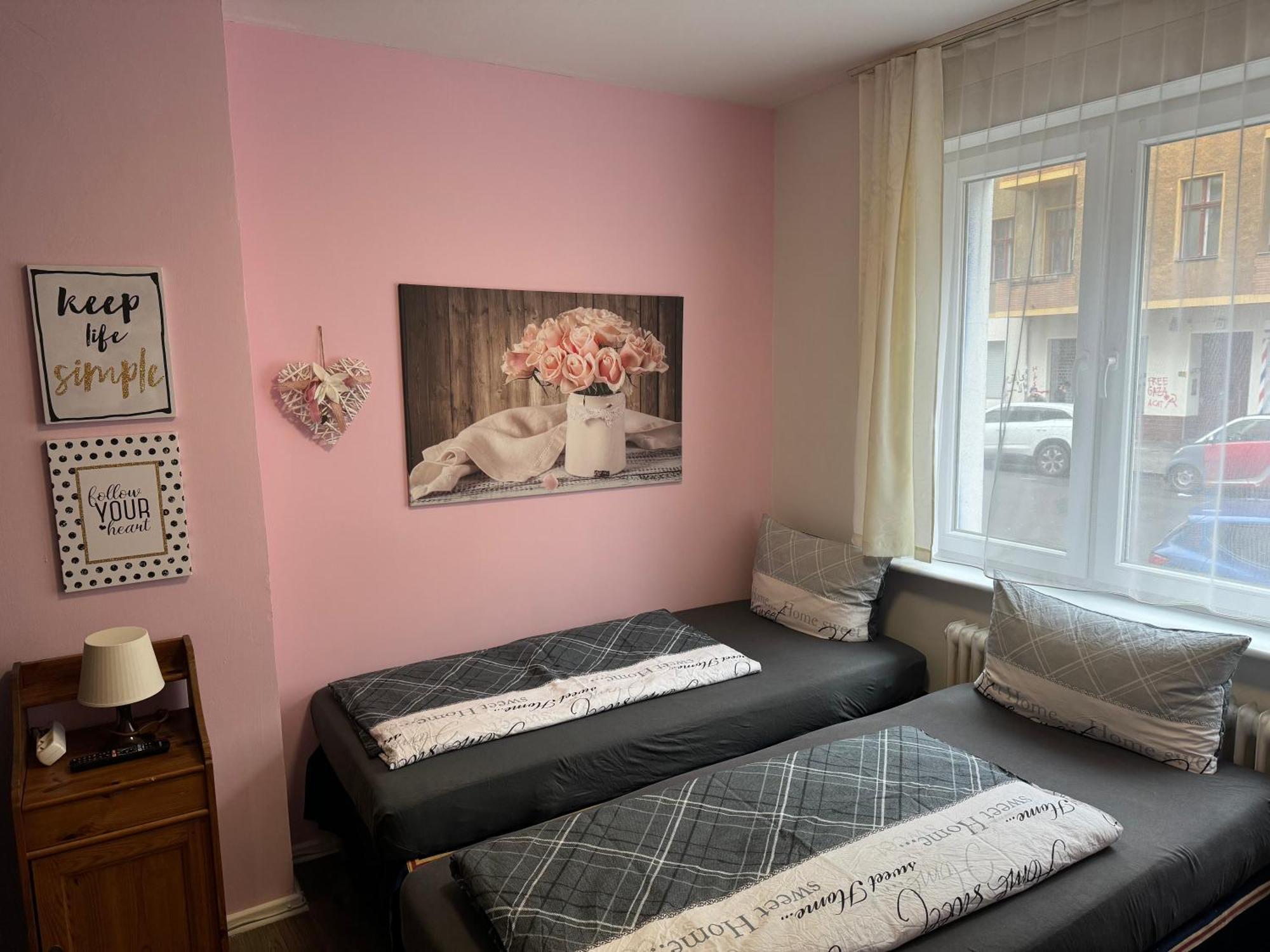 Berlin Pur - Wohnung Fuer Bis Zu 12 Personen מראה חיצוני תמונה